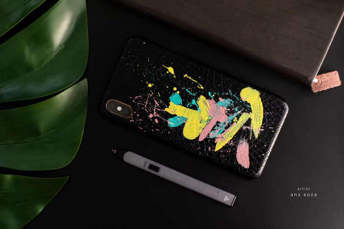 Hand-paint Customization on a Leather Phonecase