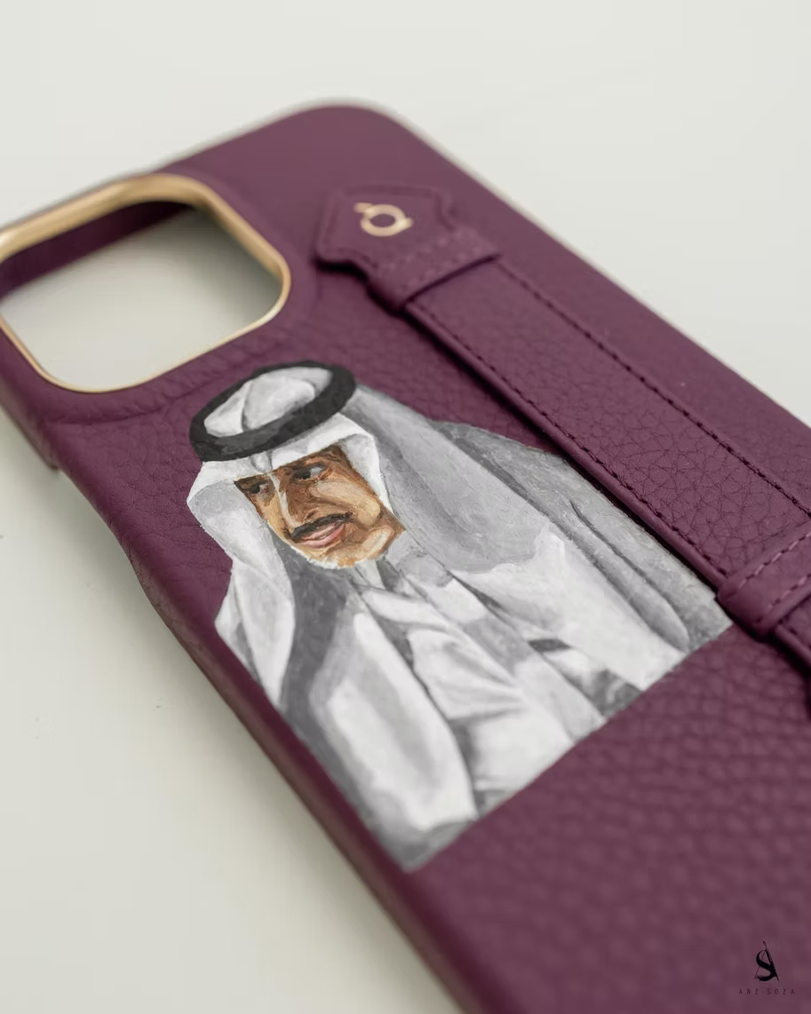 Hand-paint Customization on a Leather Phonecase