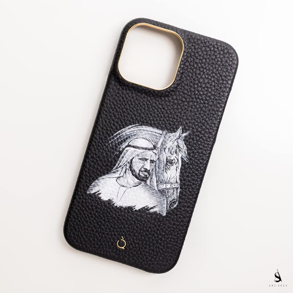 Hand-paint Customization on a Leather Phonecase
