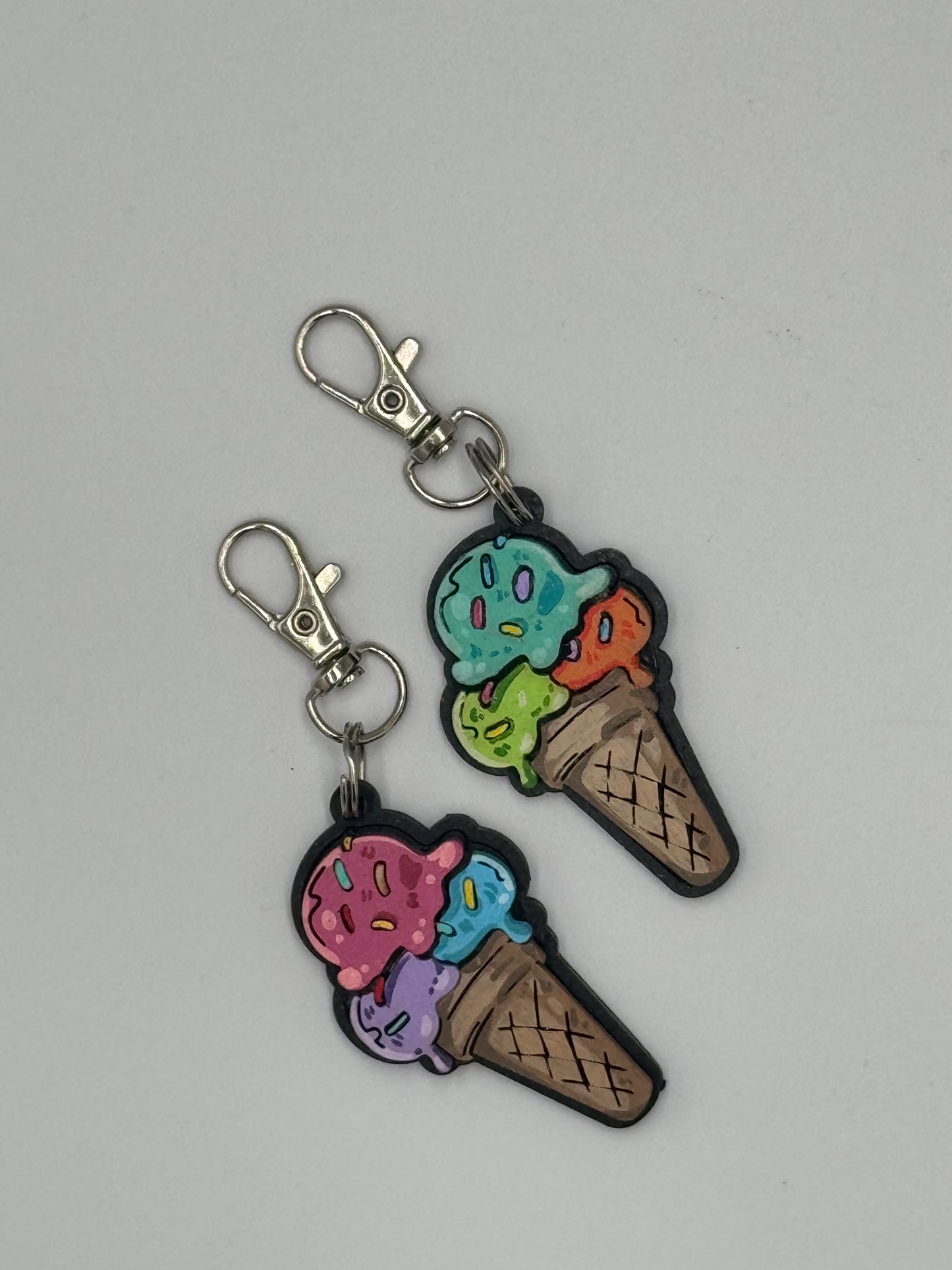 Smart & Stylish: Personalized Tappy Card Keychains