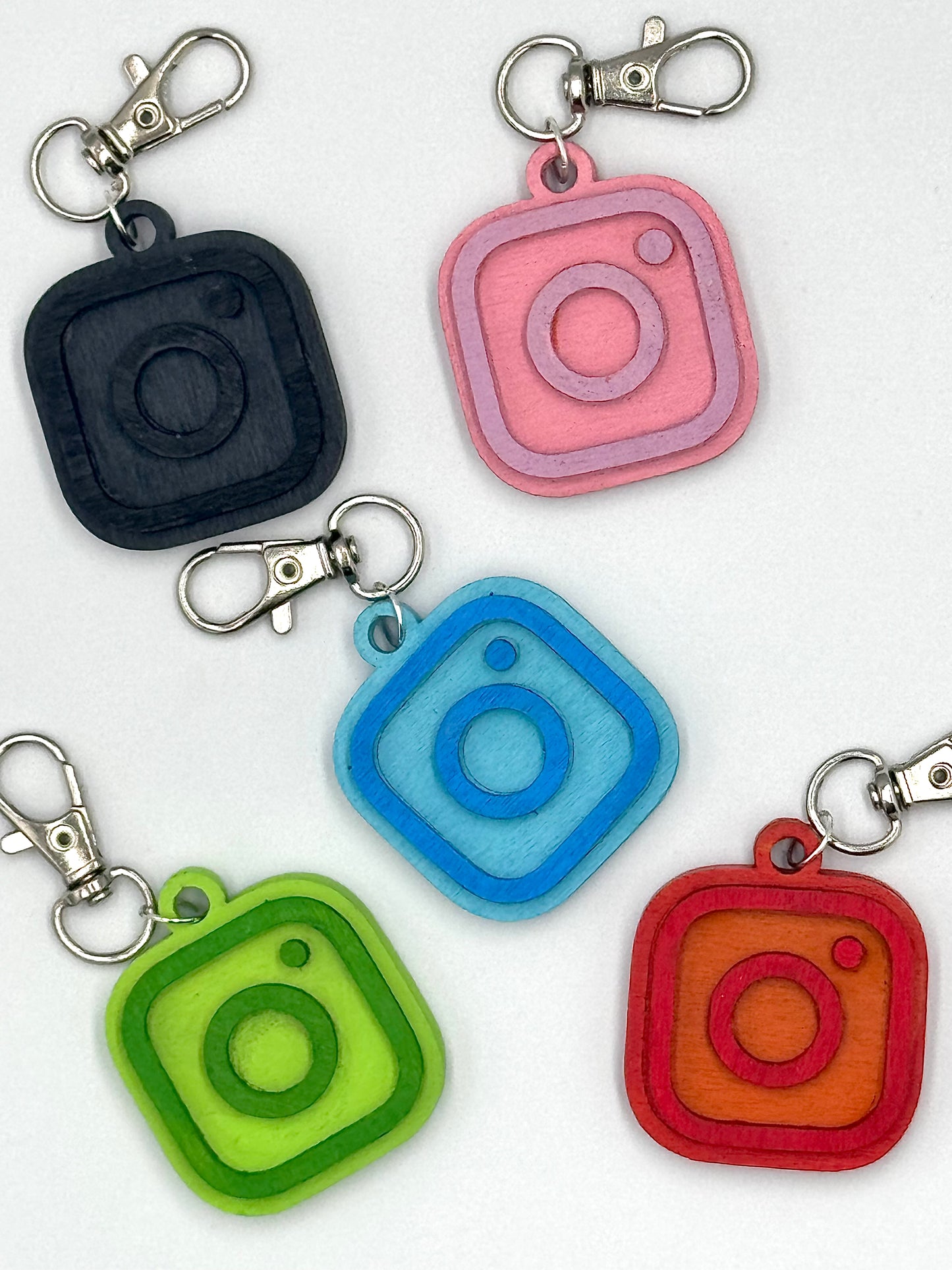 Smart & Stylish: Personalized Tappy Card Keychains