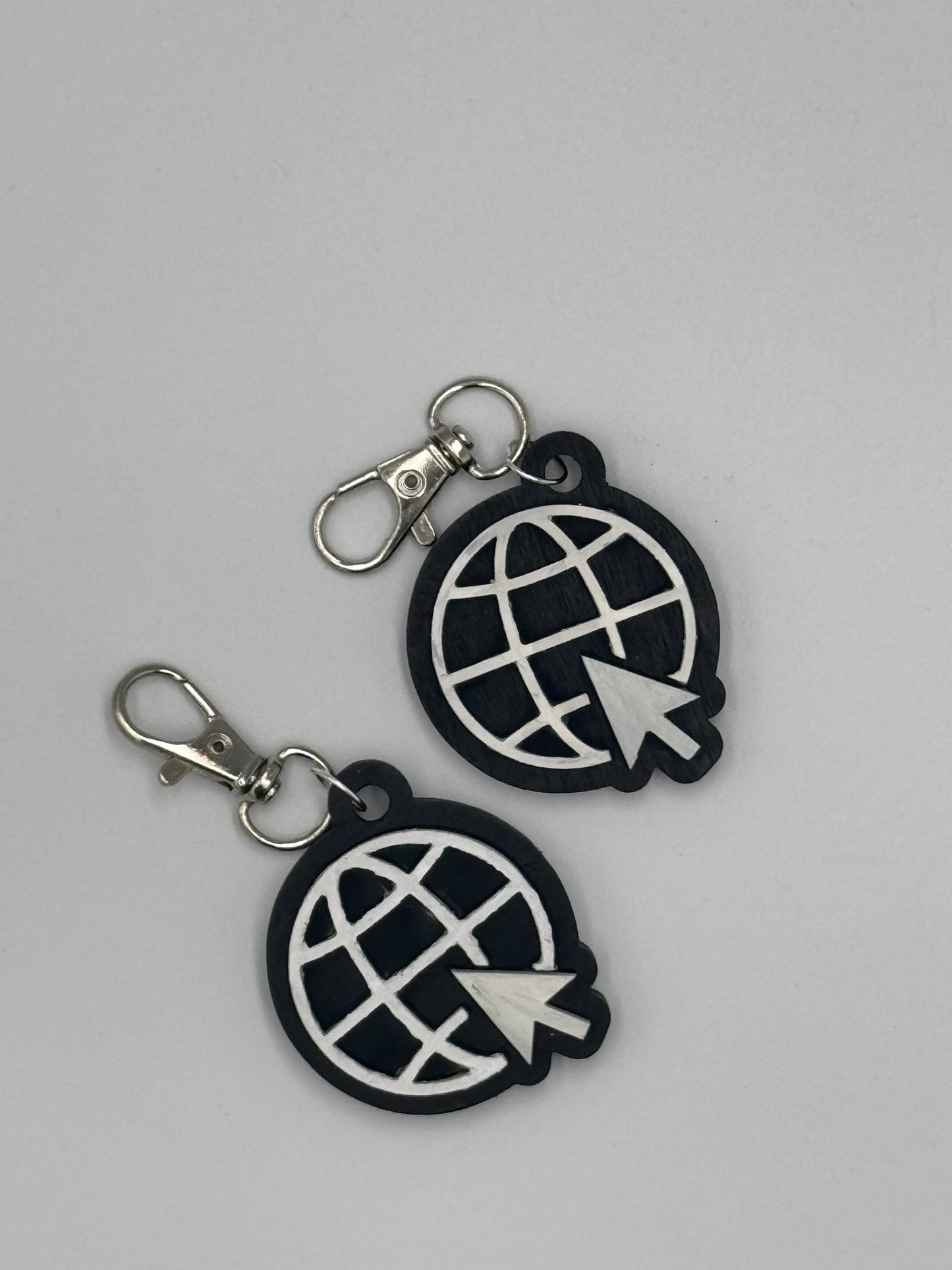 Smart & Stylish: Personalized Tappy Card Keychains